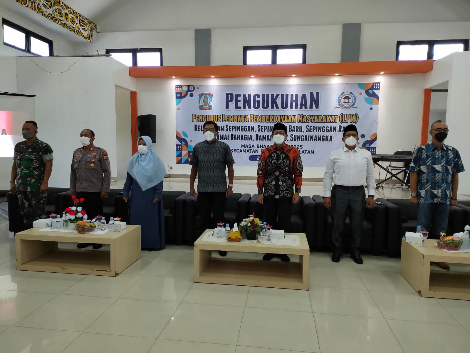 PENGUKUHAN PENGURUS LPM KECAMATAN BALIKPAPAN SELATAN MASA BHAKTI 2022-2025