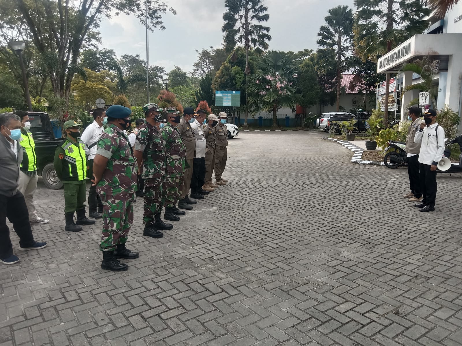 PEMBINAAN PKL DI WILAYAH KECAMATAN BALIKPAPAN SELATAN